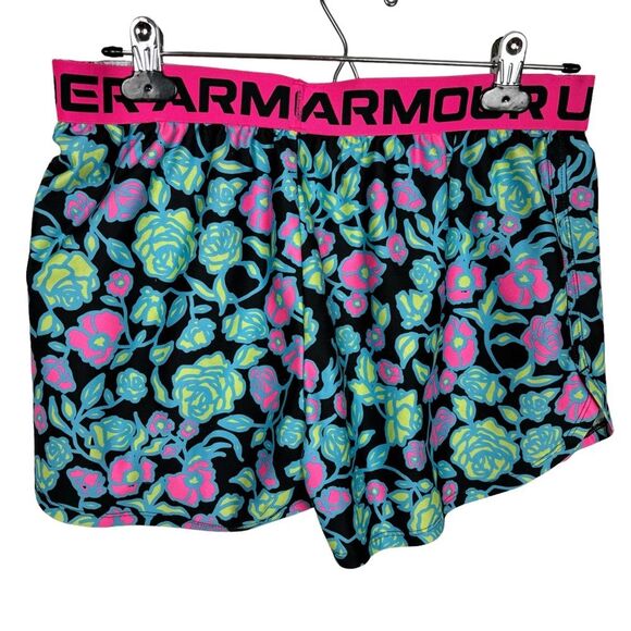 Under Armour Loose Play Up Floral Printed Shorts Youth XL - Picture 2 of 5